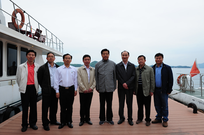 2014年4月22日，原中央政治局常委、全国政协主席贾庆林到庐山西海考察